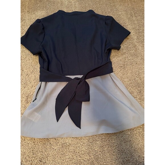 Girls from Savoy Two-Tone Tied-Back Blouse – Size M/8, Anthropologie - Picture 3 of 3